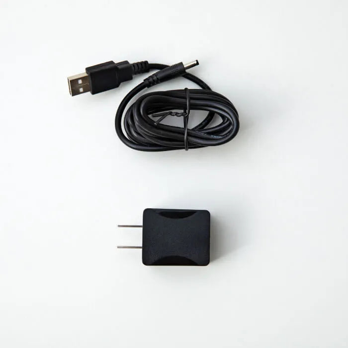 ウルトラ ファイン バイブレーション　ウルトラソニックコーム｜付属品：充電ケーブル、ACアダプタ